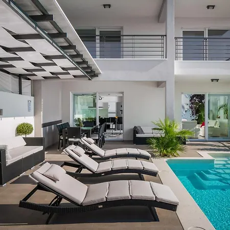 Palladium Villa Makarska